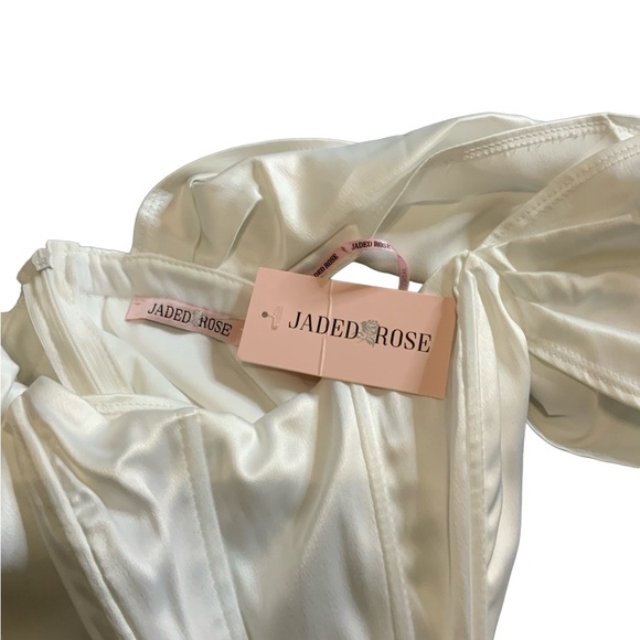 Jaded Rose 🌸Dalina🌸 - Off the Shoulder Corset Mini Dress in Ivory Satin … - Picture 7 of 14